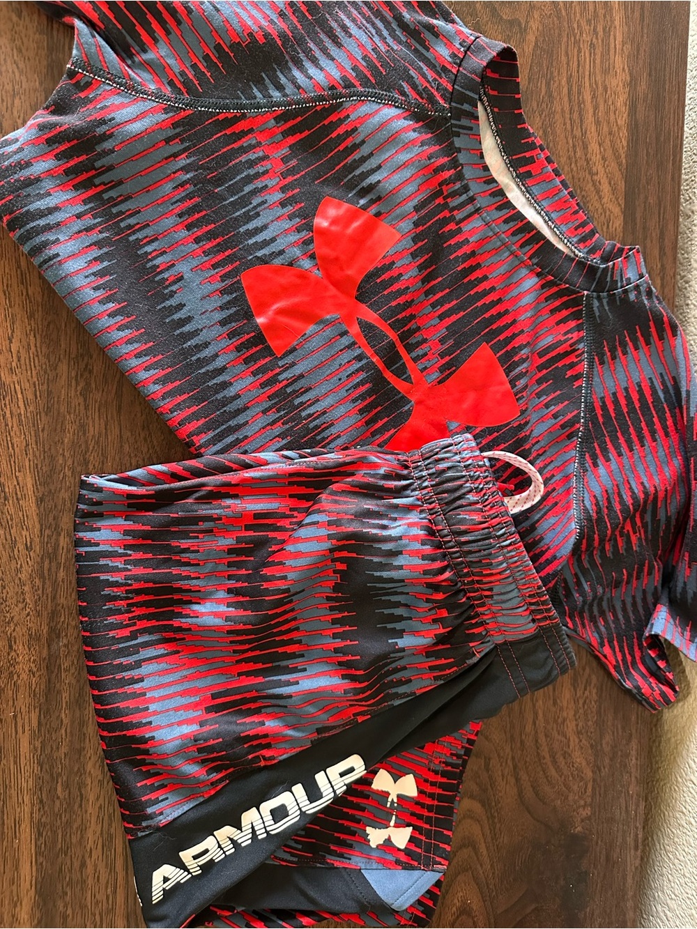Under Armour Red, Black & Gray Boys Athletic Tee and Shorts Set YM